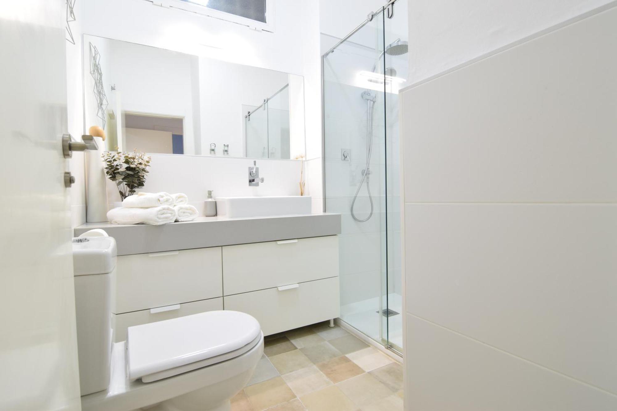 Apartamento Atarazanas Malaga Centro Historico Kültér fotó