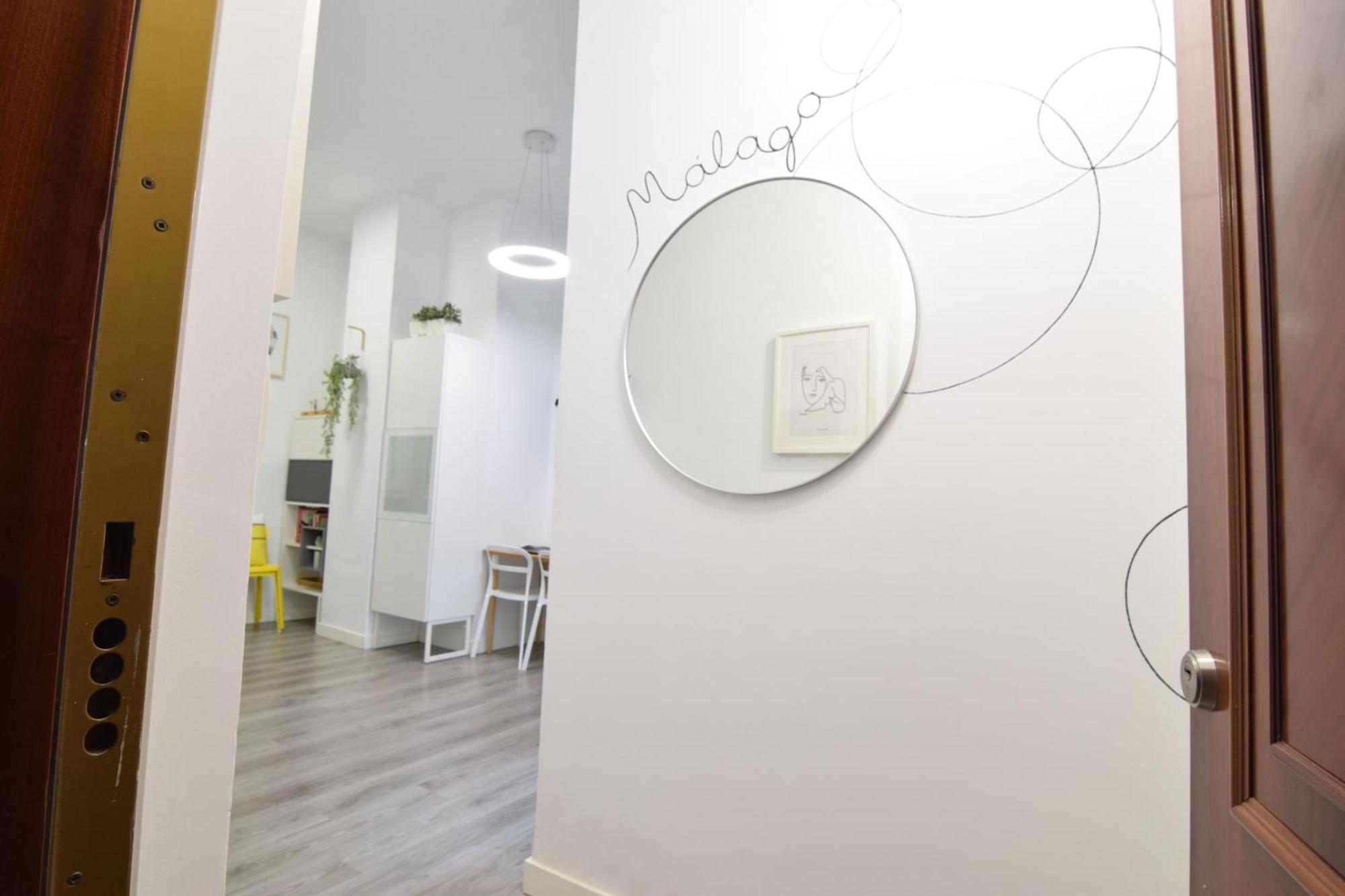 Apartamento Atarazanas Malaga Centro Historico Kültér fotó
